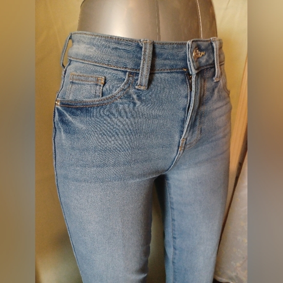 A Celebrity Pink Re-generation Hydro Jeans - Picture 4 of 8